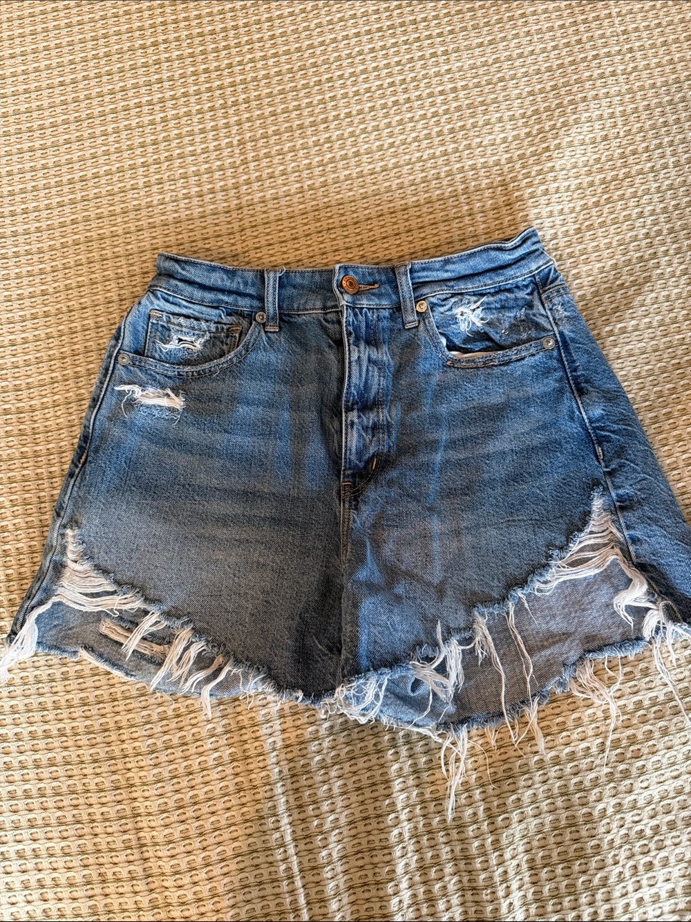 American Eagle Outfitters Distressed Blue Denim Jean Shorts